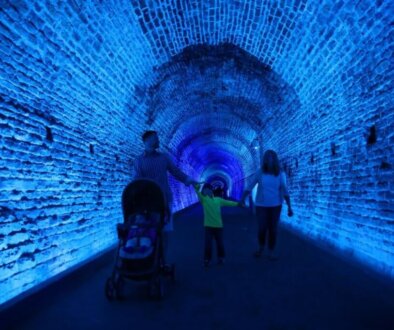 Tunnel-Blue